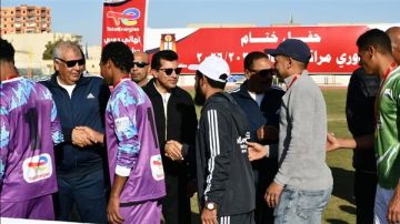 وزير الرياضة ومحافظا الوادي الجديد ومطروح يشهدون نهائي دوري مراكز الشباب باستاد الوادي الجديد وزير الرياضة ومحافظا الوادي الجديد ومطروح يشهدون نهائي دوري مراكز الشباب باستاد الوادي الجديد