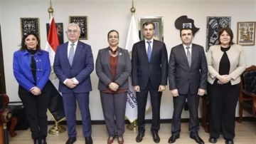 القومي للمرأة يبحث مع سفير أذربيجان بالقاهرة تعزيز التعاون المشترك القومي للمرأة يبحث مع سفير أذربيجان بالقاهرة تعزيز التعاون المشترك