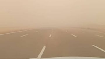 بسبب العاصفة الترابية .. غلق طريق سيوة حتى الصباح السبت