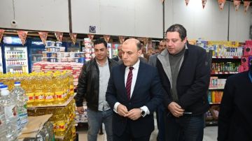 محافظ الغربية: مواصلة ضخ السلع بمنفذ مستقبل مصر لتلبية احتياجات المواطنين