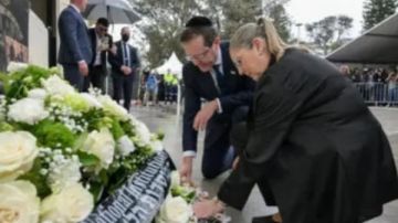 تل أبيب في مرمى الغضب العالمي.. احتجاجات حاشدة في سيدني ضد زيارة الرئيس الإسرائيلي تل أبيب في مرمى الغضب العالمي.. احتجاجات حاشدة في سيدني ضد زيارة الرئيس الإسرائيلي