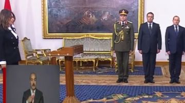 جيهان زكي تؤدي اليمين الدستورية أمام الرئيس السيسي وزيرا للثقافة