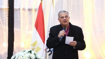 رئيس الطائفة الإنجيلية يشهد إفطار مدارس السلام ببنها بحضور محافظ القليوبية