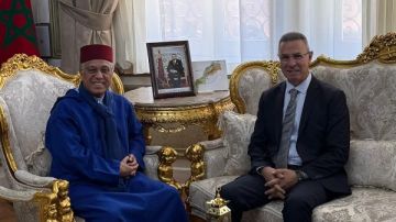 فائد مصطفى يبحث مع سفير المغرب بالقاهرة تطورات الأوضاع بالأراضي الفلسطينية فائد مصطفى يبحث مع سفير المغرب بالقاهرة تطورات الأوضاع بالأراضي الفلسطينية