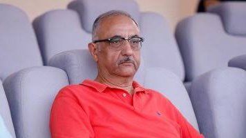 أشرف نصار: طمعنا في الفوز على الأهلي.. والرمادي مستمر معنا ولم يتلق عروضا للرحيل أشرف نصار: طمعنا في الفوز على الأهلي.. والرمادي مستمر معنا ولم يتلق عروضا للرحيل