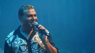 رامي صبري يعتذر عن تتر مسلسل وننسى اللي كان 