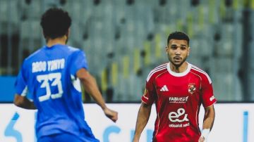 من البديل إلى الرقم الصعب.. كيف أثبت هادي رياض جدارته في خط دفاع الأهلي في أول مباراة رسمية له؟