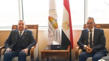 وزير شئون المجالس النيابية يستقبل رئيس المحكمة الدستورية العليا لبحث التعاون المشترك