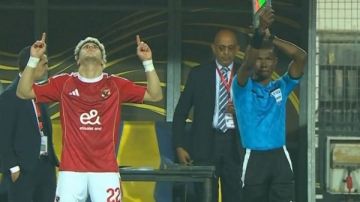 75 دقيقة.. ظهور إمام عاشور والأهلي يواصل إهدار الفرص أمام الجيش الملكي 75 دقيقة.. ظهور إمام عاشور والأهلي يواصل إهدار الفرص أمام الجيش الملكي