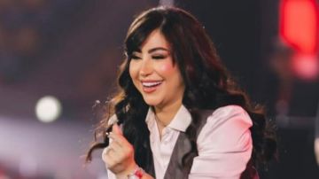 بوسي تتألق في أحدث ظهور خلال حفل غنائي.. شاهد