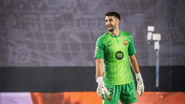 خوان جارسيا ينتقد التحكيم بعد خسارة برشلونة أمام جيرونا في الليجا