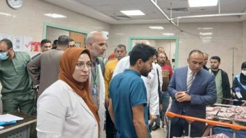 نائب محافظ المنيا يتابع حالة مصابي حادث ديرمواس بمستشفى ملوي