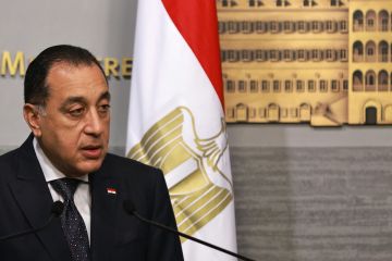 15 وزيرا باقون و13 جدد.. قائمة وزراء التعديل الحكومي في مصر