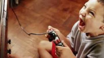 خطورة الألعاب الإلكترونية على الأطفال وطريقة حمايتهم من الهاكرز .. تفاصيل