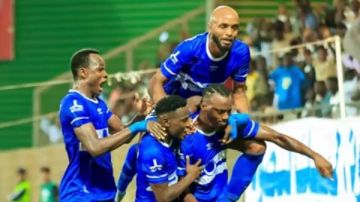 دوري أبطال أفريقيا.. الهلال السوداني يتقدم بهدف على سانت لوبوبو في شوط أول مثير