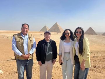 جولة للفائزين بجائزة مكتبة الإسكندرية العالمية في معالم القاهرة والإسكندرية جولة للفائزين بجائزة مكتبة الإسكندرية العالمية في معالم القاهرة والإسكندرية