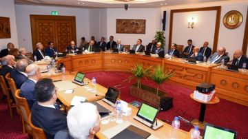 وزير الخارجية يؤكد حرص مصر على تعزيز علاقاتها الإفريقية