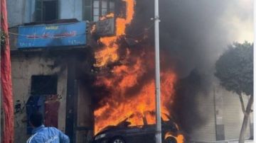 السيطرة على حريق هائل بلوكاندة النهر الخالد في وسط القاهرة.. صور السيطرة على حريق هائل بلوكاندة النهر الخالد في وسط القاهرة.. صور