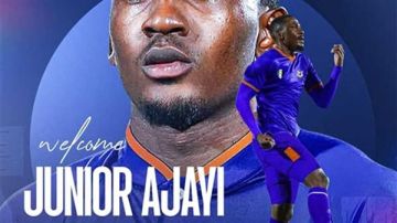 الكرامة السوري يضم لاعب الأهلي الأسبق جونيور أجايي في صفقة انتقال حر الكرامة السوري يضم لاعب الأهلي الأسبق جونيور أجايي في صفقة انتقال حر