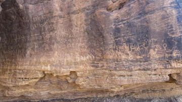 اكتشاف موقع أثري جديد بجنوب سيناء يزيح الستار عن أسرار 10 آلاف عام من تاريخ الفن الصخري