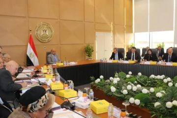 الدكتور محمود عصمت: توحيد قواعد بيانات المشتركين وتطبيق الربط المكاني على خرائط المناطق واليوميات لأكثر من 33 مليون مشترك الدكتور محمود عصمت: توحيد قواعد بيانات المشتركين وتطبيق الربط المكاني على خرائط المناطق واليوميات لأكثر من 33 مليون مشترك