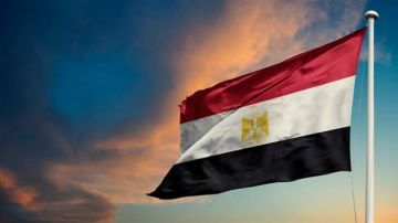 بعد تدخل قنصلي.. الإفراج عن بحارة مصريين محتجزين في إيران بعد تدخل قنصلي.. الإفراج عن بحارة مصريين محتجزين في إيران
