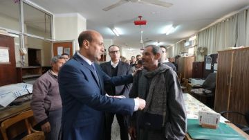 في أول أيام عمله.. محافظ أسيوط الجديد يتفقد إدارات الديوان العام ويلتقي عددا من المواطنين