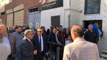 محافظ الدقهلية يتابع انتظام وسير العمل بمخبز المحافظة الكبير بالمنصورة محافظ الدقهلية يتابع انتظام وسير العمل بمخبز المحافظة الكبير بالمنصورة