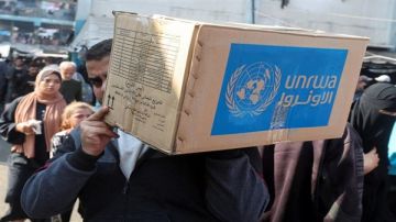 الأونروا تحت الحصار.. كشف تداعيات الحملة الإسرائيلية على العمل الإنساني فيديو