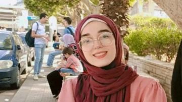 اشترت الآخرة بثمن الفستان.. القصة الكاملة لطبيبة شابة أبكت القلوب بعمل إنساني نادر