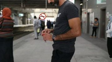 النقل تناشد المواطنين المشاركة معها في التوعية من السلوكيات السلبية لبعض مستخدمي المترو وLRT