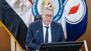 بيان لوزارة البترول بعد قليل لتوضيح انعكاسات الأزمة الإقليمية على الطاقة في مصر