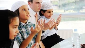 دعاء اليوم الثامن من رمضان لهداية الأبناء وصلاح أحوالهم