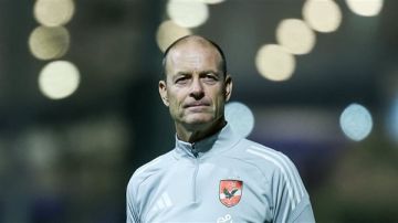 صفحة واتقفلت.. توروب يكشف كواليس حديثه مع إمام عاشور قبل مواجهة الجيش الملكي