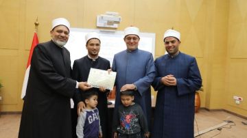 مركز التدريب بدار الإفتاء يعلن تخريج دفعة جديدة من البرنامج الدائم للوافدين 2025 مركز التدريب بدار الإفتاء يعلن تخريج دفعة جديدة من البرنامج الدائم للوافدين 2025