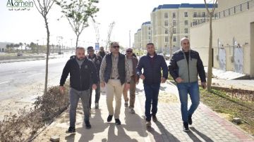 جولة ميدانية لرئيس جهاز العلمين لمتابعة المشروعات والتأكد من الالتزام بالمواعيد