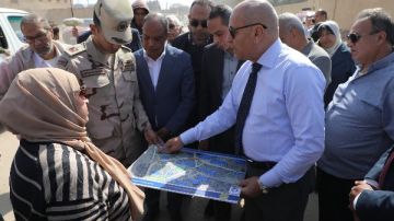 محافظ القاهرة : نقل موقف السيدة عائشة إلى موقع بديل لإنهاء أزمة الزحام محافظ القاهرة : نقل موقف السيدة عائشة إلى موقع بديل لإنهاء أزمة الزحام