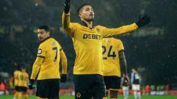 الدوري الإنجليزي: ولفرهامبتون يفوز على أستون فيلا 2 - 0