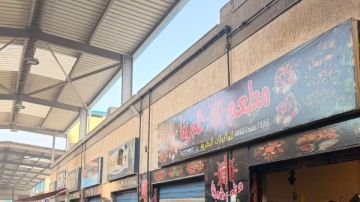 توافد زوار بورسعيد ومواطنيها على الحدائق وأسواق الأوتليت والأسماك .. صور