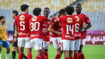 توروب يجهز مفاجأة في مباراة الأهلي والجيش الملكي بدوري الأبطال توروب يجهز مفاجأة في مباراة الأهلي والجيش الملكي بدوري الأبطال