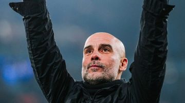 جوارديولا يتحدث باسم الضحايا.. مدرب مانشستر سيتي يحول كرة القدم إلى منبر إنساني ويسأل العالم أجمع : ماذا يحدث لنا كبشر ؟