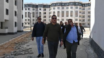 رئيس جهاز العاشر من رمضان يتابع استكمال أعمال الترفيق بمشروعات الإسكان