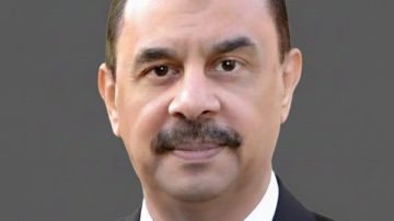 محافظ سوهاج : لجنة لمعاينة طريق محمد صديق المنشاوي قبل استكمال الرصف محافظ سوهاج : لجنة لمعاينة طريق محمد صديق المنشاوي قبل استكمال الرصف