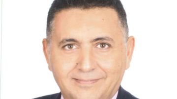 رئيس جامعة القاهرة يهنئ الدكتور حسام عبدالفتاح بتعيينه محافظا للقليوبية رئيس جامعة القاهرة يهنئ الدكتور حسام عبدالفتاح بتعيينه محافظا للقليوبية