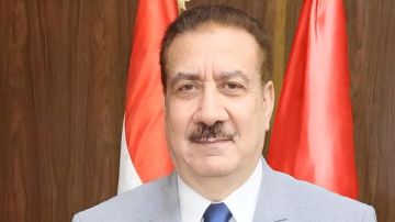 محافظ بوسعيد يكلف جهاز الإنقاذ والطوارئ بوضع خطة عاجلة لرفع الرتش من جميع المناطق