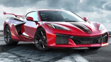 كورفيت تطرح سيارة C8 E-Ray معدلة بقوة تتجاوز 1500 حصان