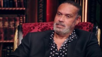 أمي جالها جلطة بسبب الأهلي.. جمال العدل يعلن مفاجأة عن عائلته أمي جالها جلطة بسبب الأهلي.. جمال العدل يعلن مفاجأة عن عائلته