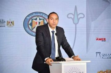 البورصة المصرية تخطط للانتهاء من تطوير موقعها الإلكتروني خلال 3-4 أشهر البورصة المصرية تخطط للانتهاء من تطوير موقعها الإلكتروني خلال 3-4 أشهر