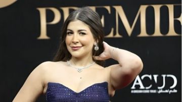 جمعت بين الجمال والجرأة.. ملك قورة تثير الجدل في حفل المتحدة