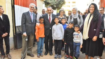 محافظ أسيوط ووفد الاتحاد الأوروبي يتفقدون تطوير منظومة رعاية ذوي الهمم محافظ أسيوط ووفد الاتحاد الأوروبي يتفقدون تطوير منظومة رعاية ذوي الهمم